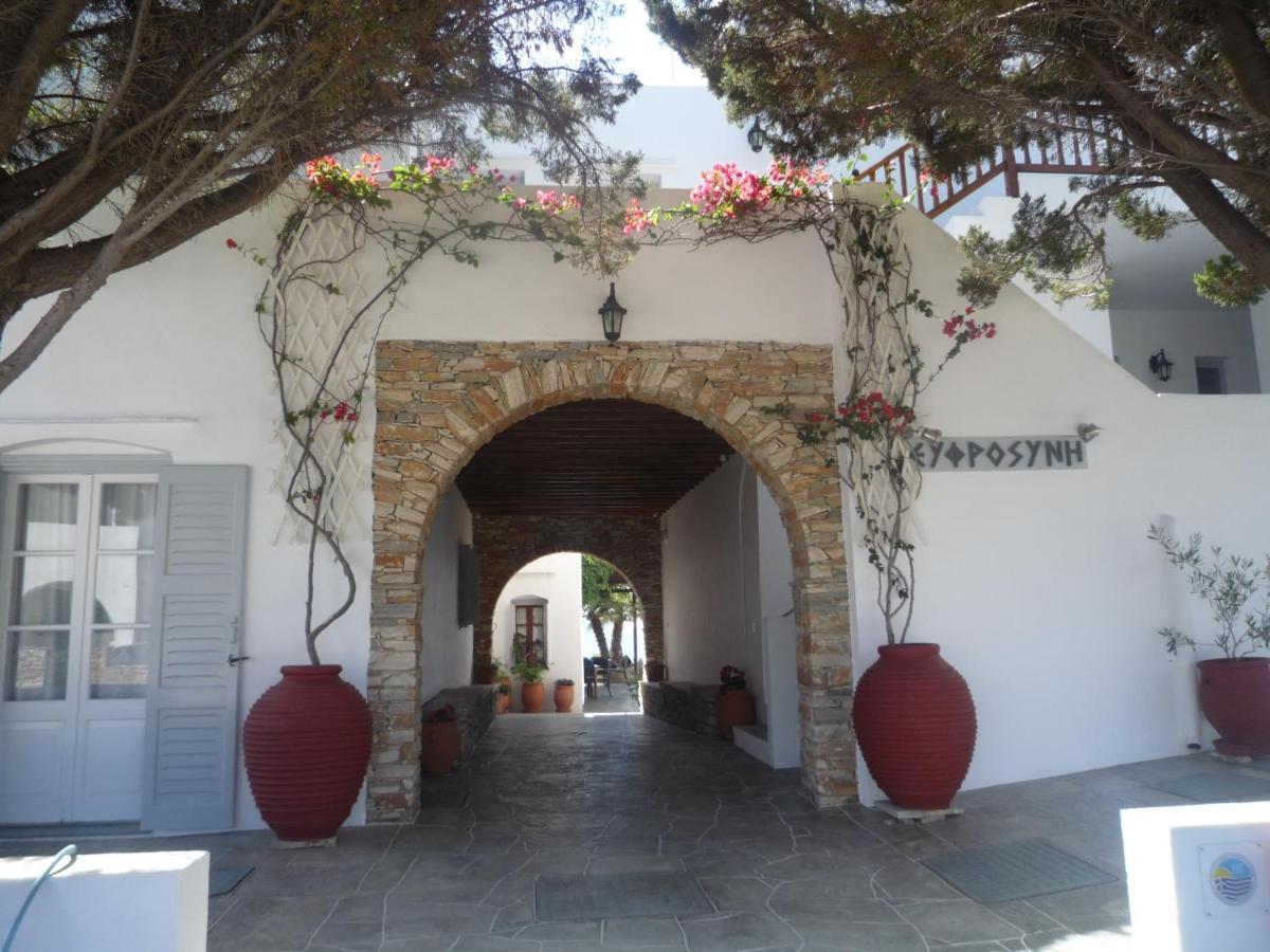 Hotel Efrosini Platis Gialos (Sifnos) Exterior foto